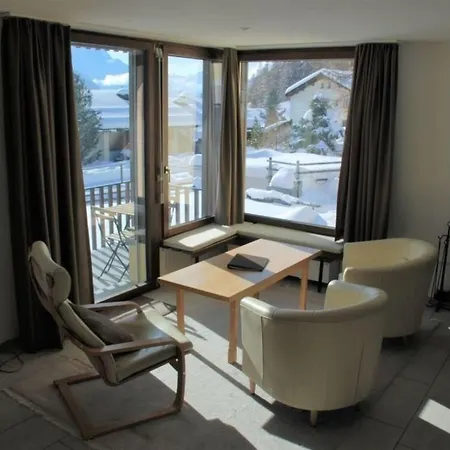 Apartment Arnica 3 La Punt-Chamues-ch
